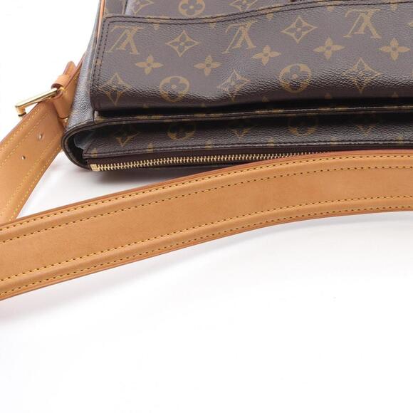 LOUIS VUITTON Brown Monogram Leather Shoulder Bag - Picture 9 of 11